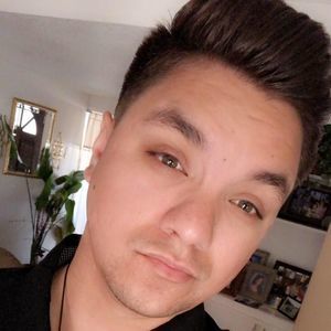 Meet your Posher, Jonathan